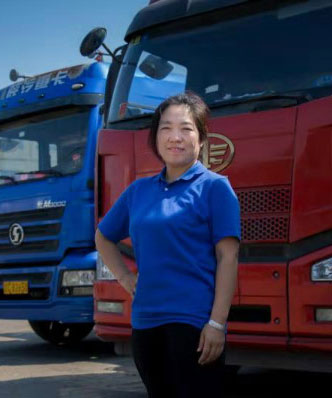 现场装货协调专家：张向荣